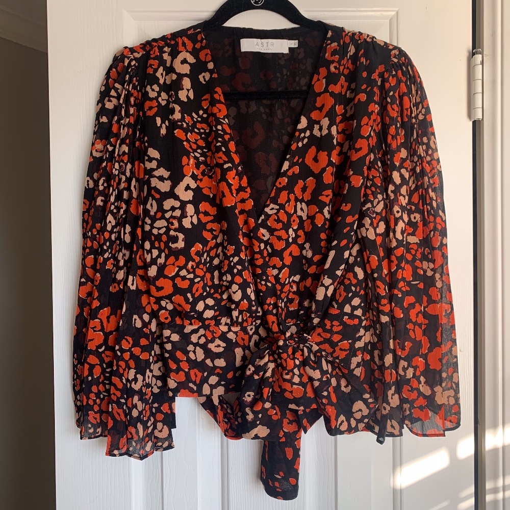 ASTR Leopard Wrap Crop Top
